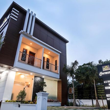 Thenmala Hormuz Inn Kolattupuzha エクステリア 写真